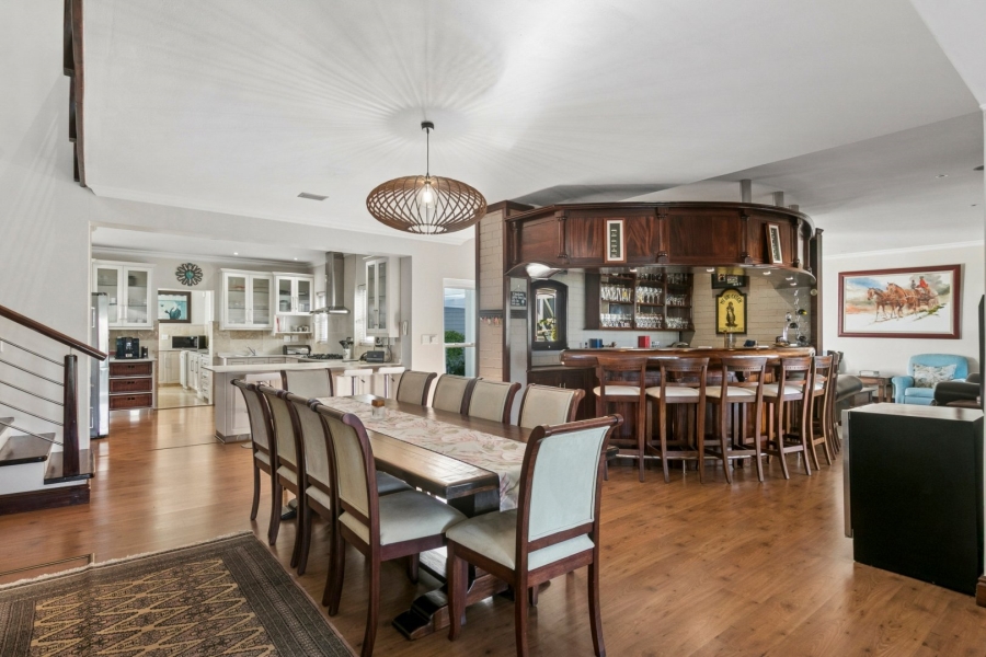 6 Bedroom Property for Sale in Thesen Islands Western Cape